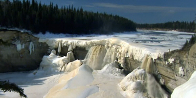 Spring Melt at Alexandra Falls